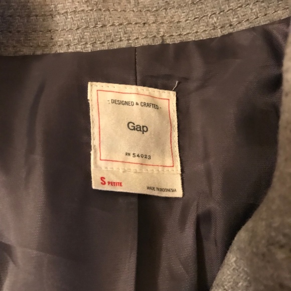 GAP Brand New Gray Wool Jacket - Picture 2 of 3